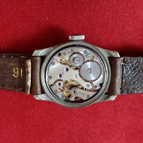 VINTAGE BREVET WRIST WATCH 15 JEWELS SWISS MADE RUNS & STOPS  VINTAGE BREVET WRIST WATCH 15 JEWELS SWISS MADE RUNS & STOPS 217547